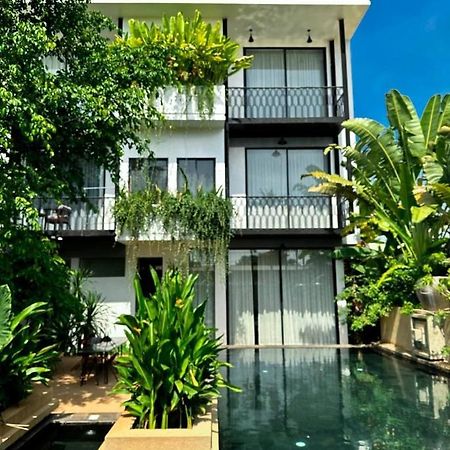 Tushita Villa, Pool & Gardens เสียมราฐ ภายนอก รูปภาพ