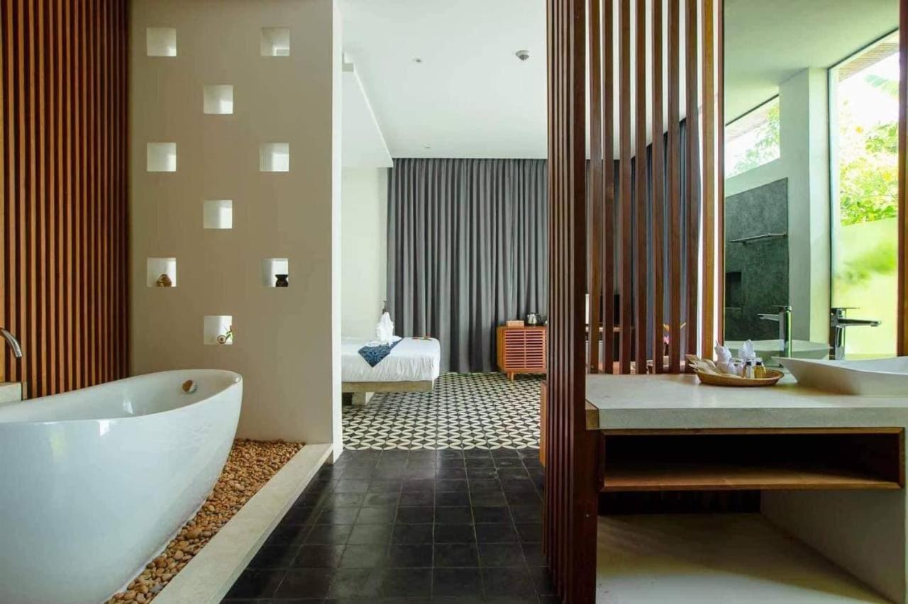 Tushita Villa, Pool & Gardens เสียมราฐ ภายนอก รูปภาพ