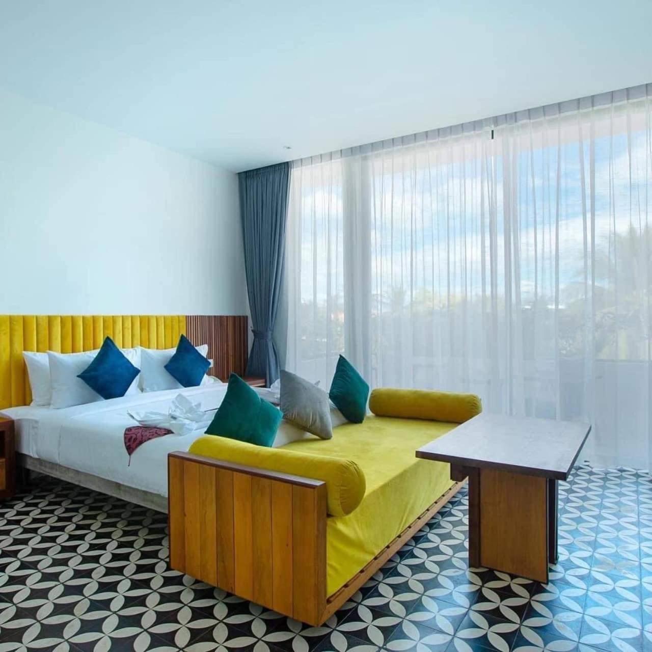 Tushita Villa, Pool & Gardens เสียมราฐ ภายนอก รูปภาพ